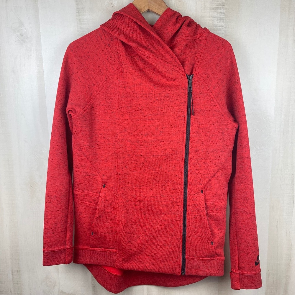 NWOT Nike Sportswear Women’s Tech Fleece Full Zip Cape Hooded Jacket Red Small